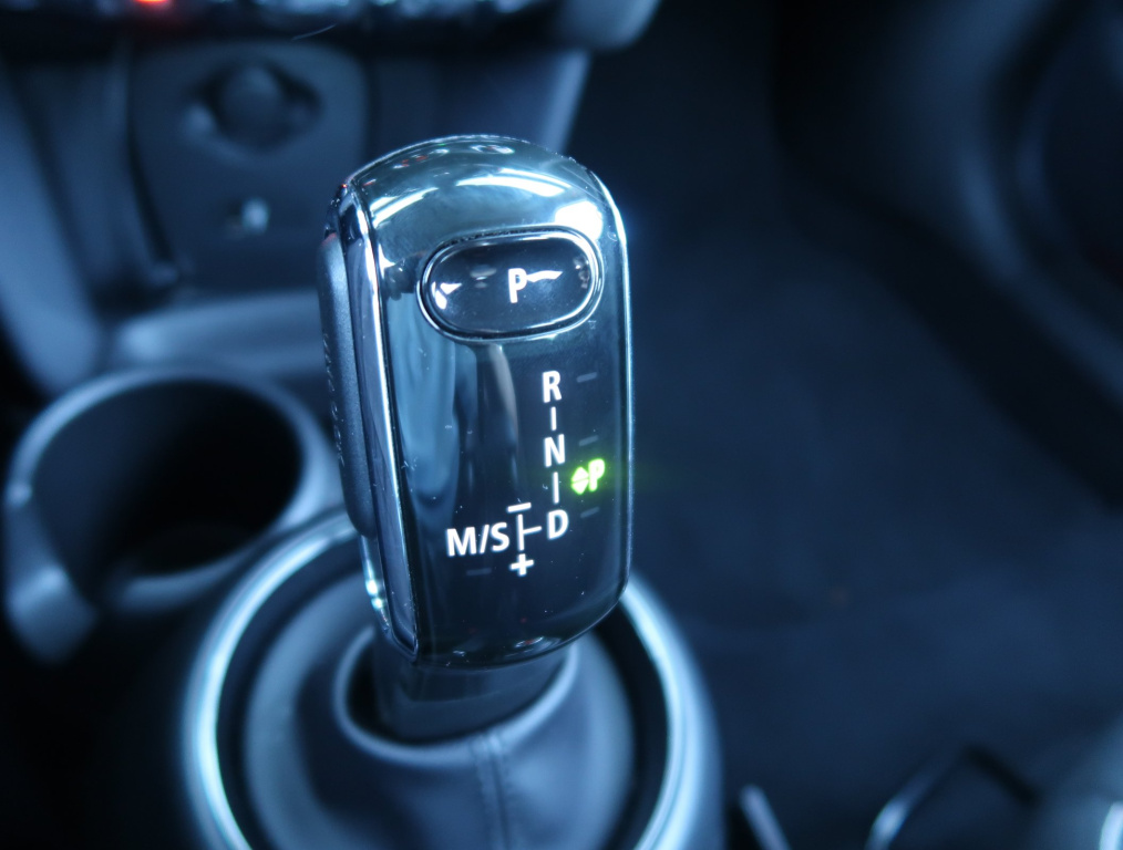 MINI 3-door