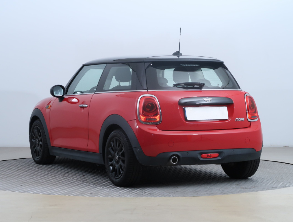 MINI 3-door