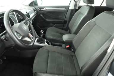 Volkswagen T-Roc - 2023