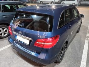 Mercedes-Benz B - 2012