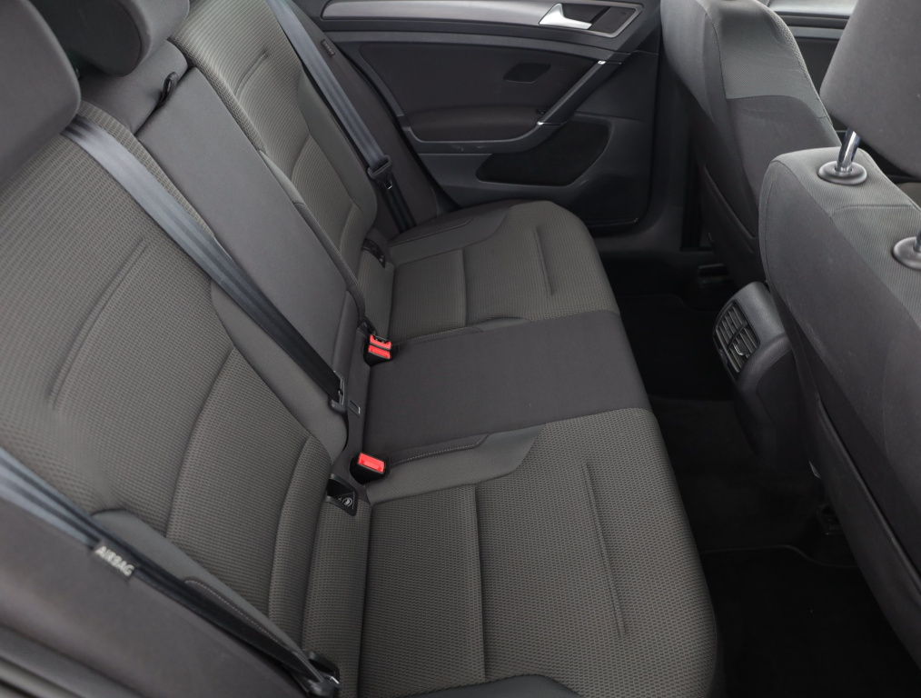 Volkswagen e-Golf