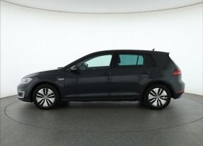 Volkswagen e-Golf - 2018