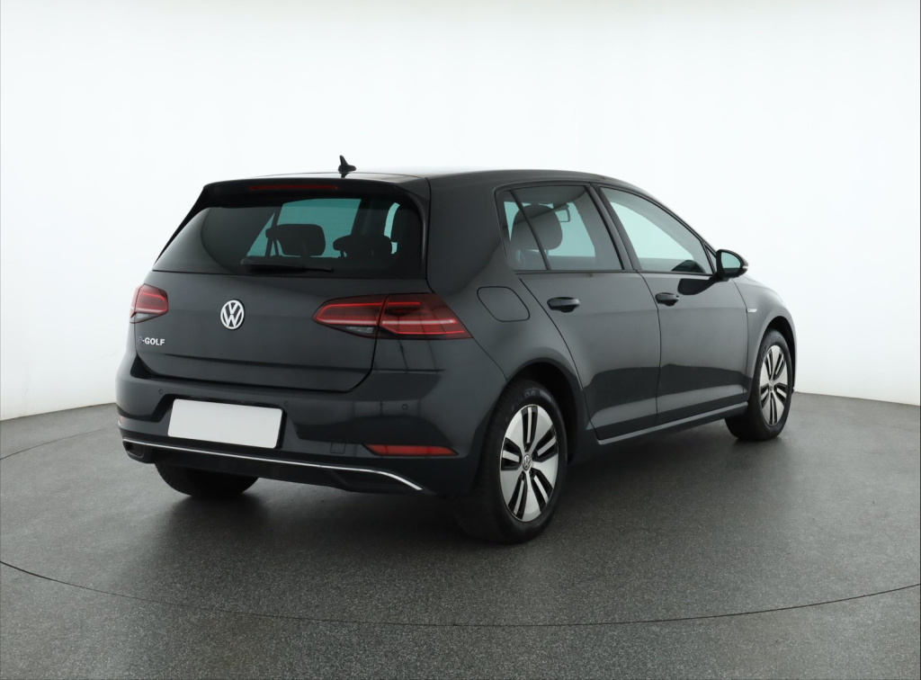 Volkswagen e-Golf