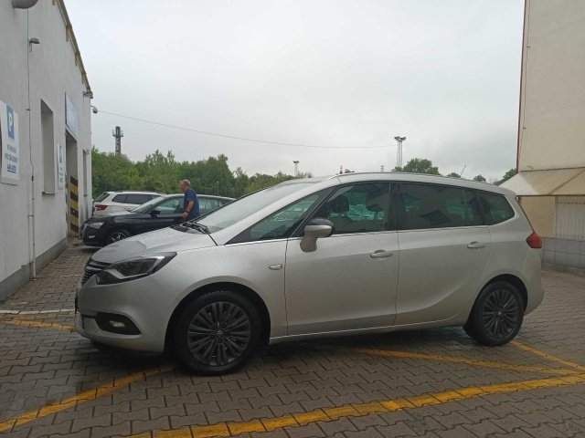 Opel Zafira 2019