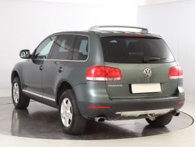 Volkswagen Touareg - 2005