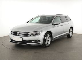 Volkswagen Passat - 2018