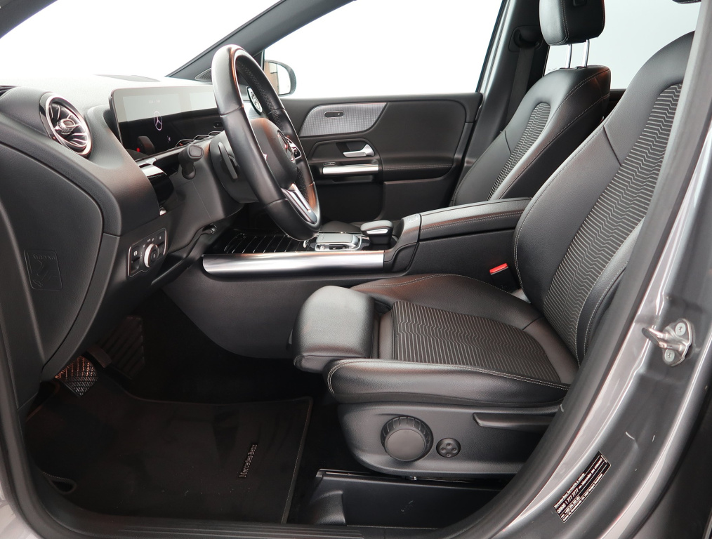 Mercedes-Benz B