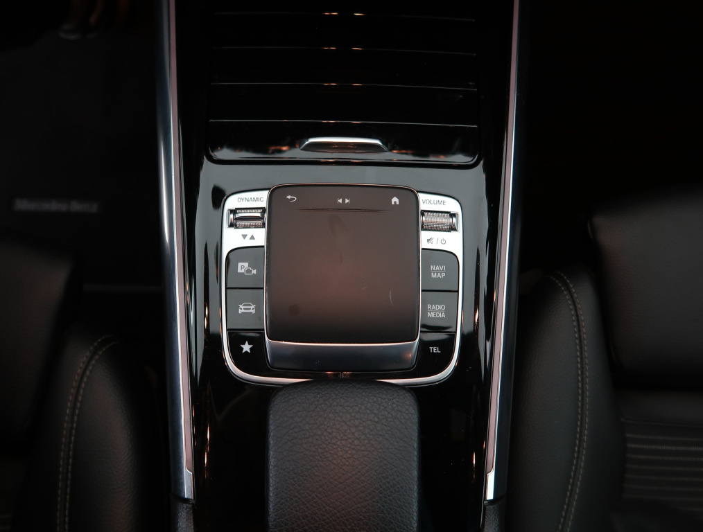 Mercedes-Benz B
