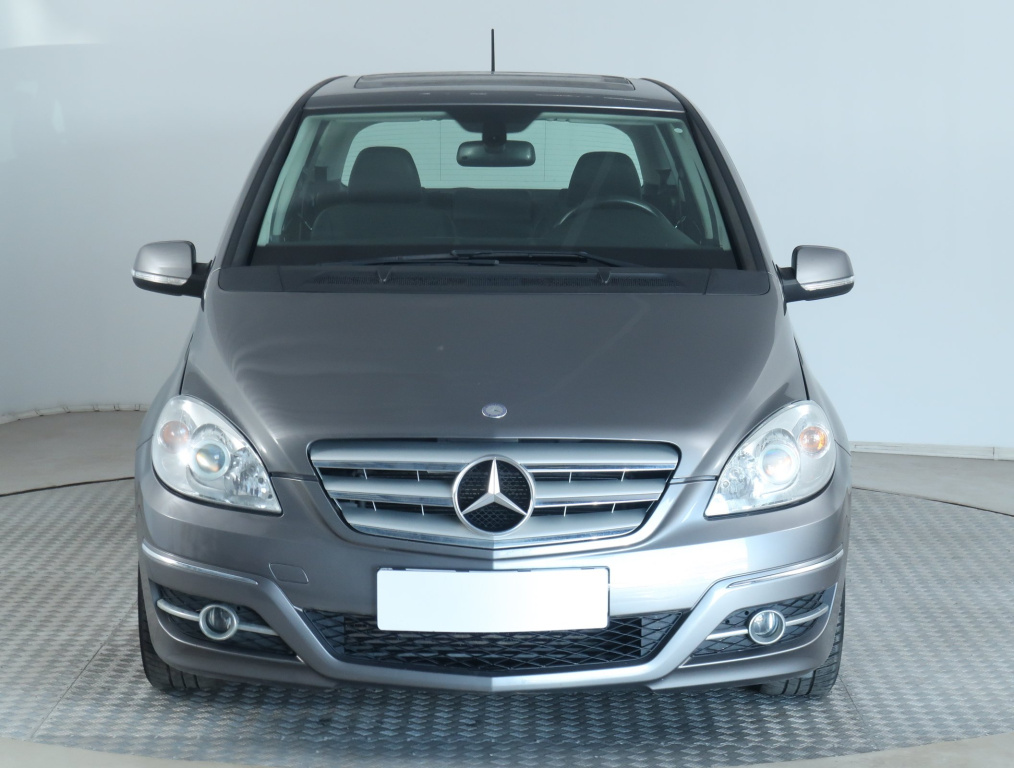 Mercedes-Benz B