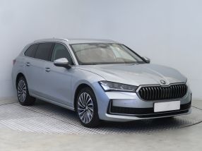 Škoda Superb - 2024