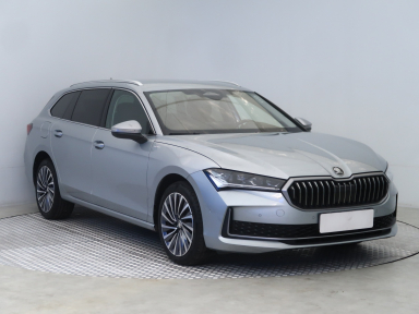 Škoda Superb - 2024