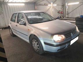 Volkswagen Golf - 1999
