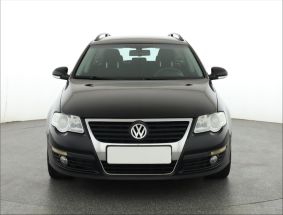 Volkswagen Passat - 2010