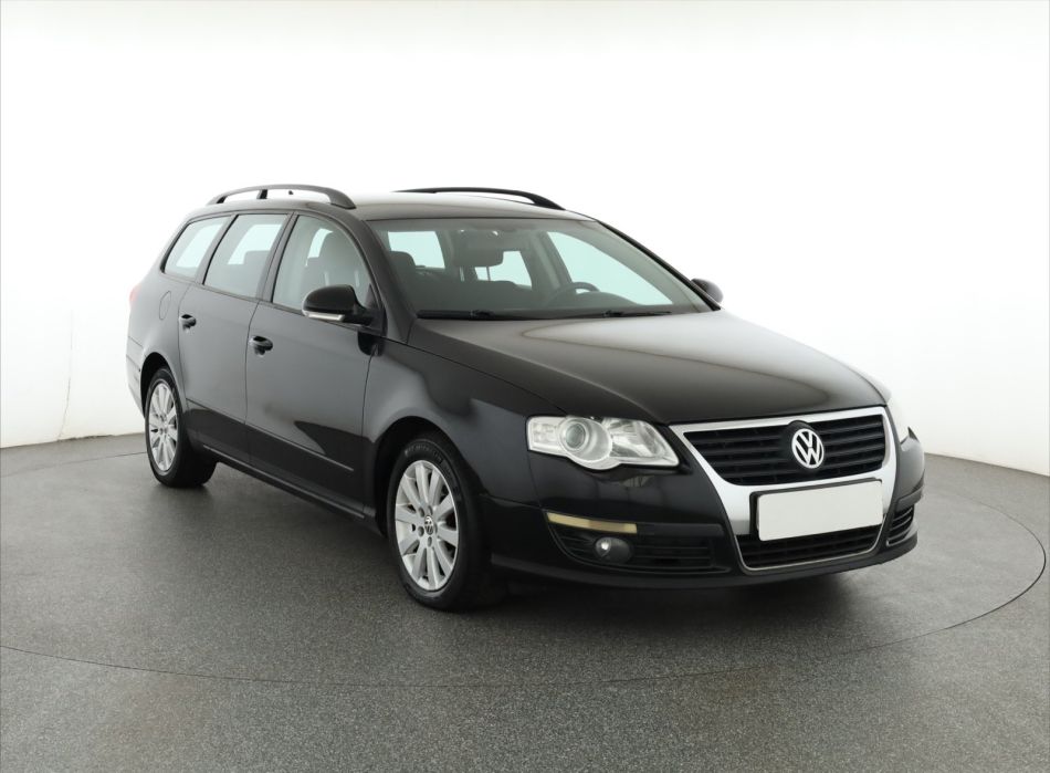 Volkswagen Passat - 2010