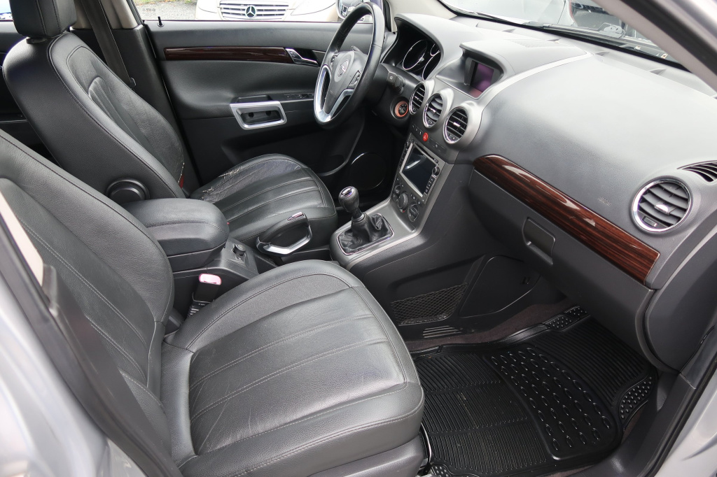 Opel Antara