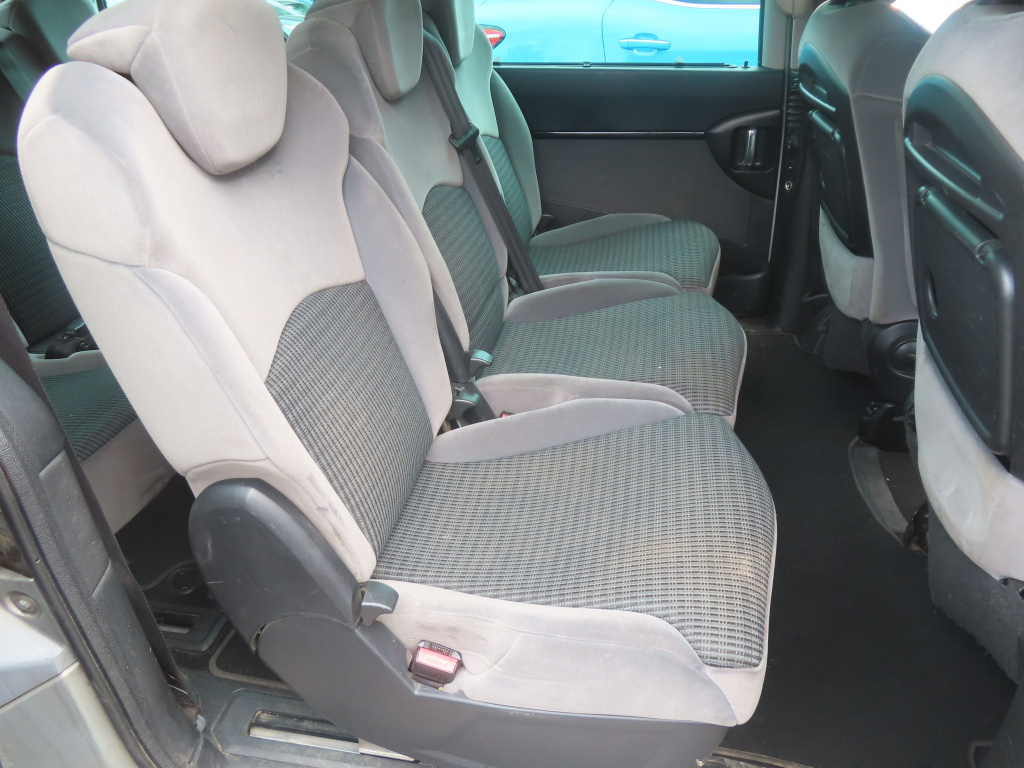 Citroen C8