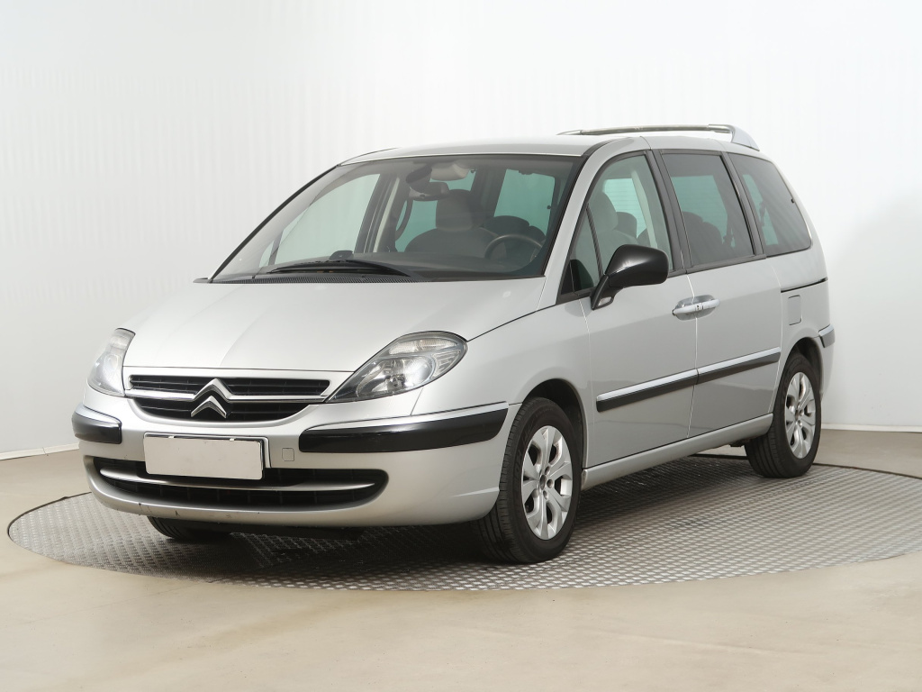 Citroen C8