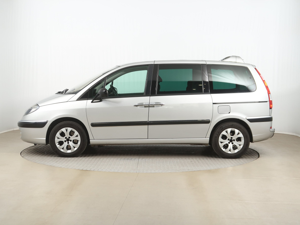 Citroen C8
