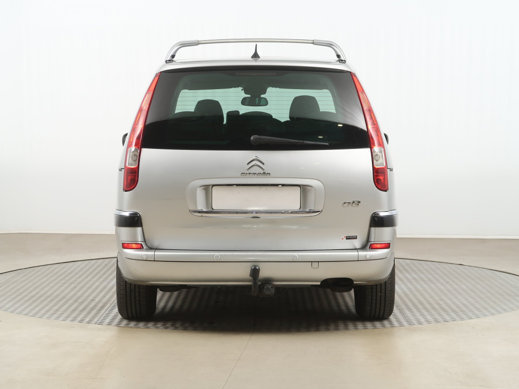 Citroen C8