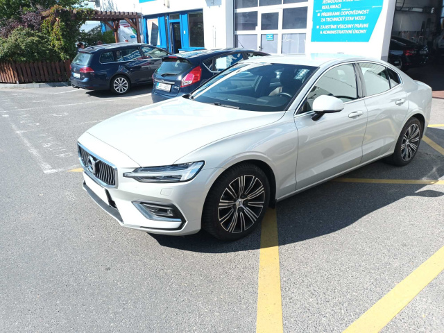 Volvo S60 2021