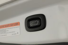 Mitsubishi Outlander - 2020