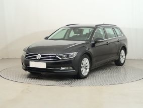 Volkswagen Passat - 2015