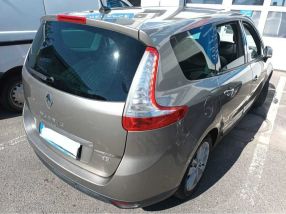 Renault Grand Scenic - 2012