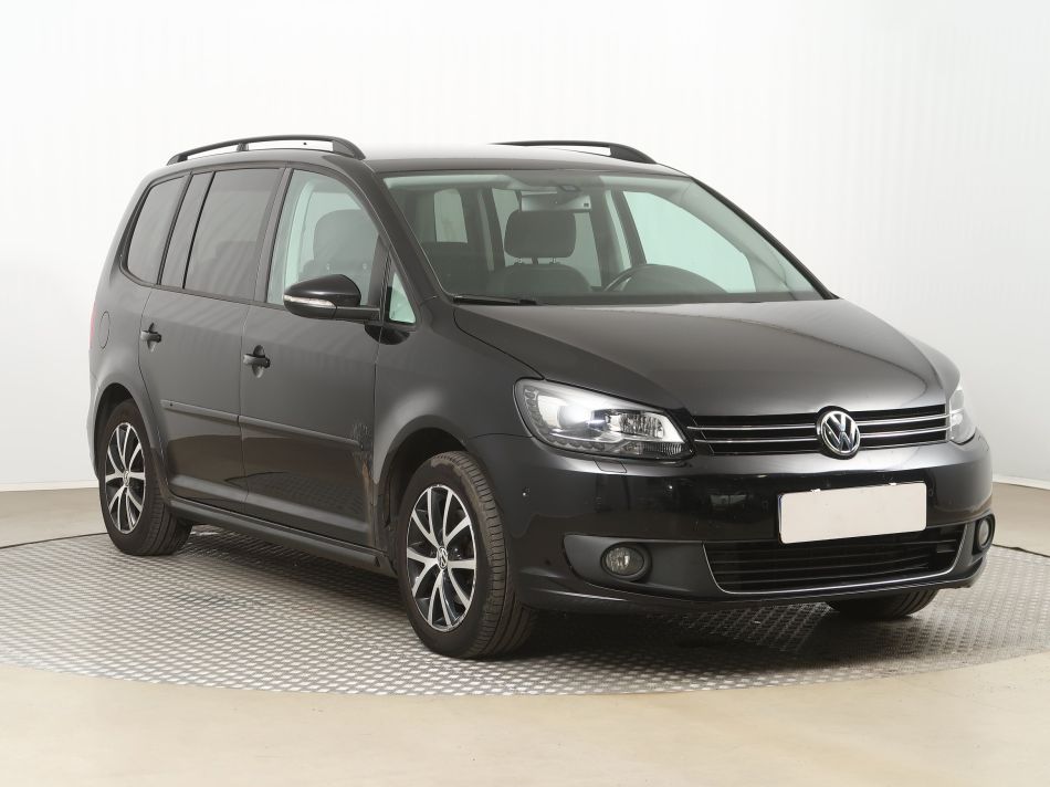 Volkswagen Touran - 2014