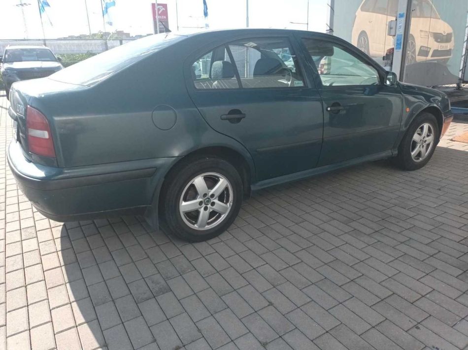 Skoda Octavia - 2001
