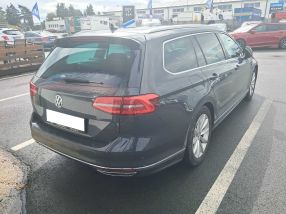 Volkswagen Passat - 2015