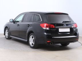 Subaru Legacy - 2010