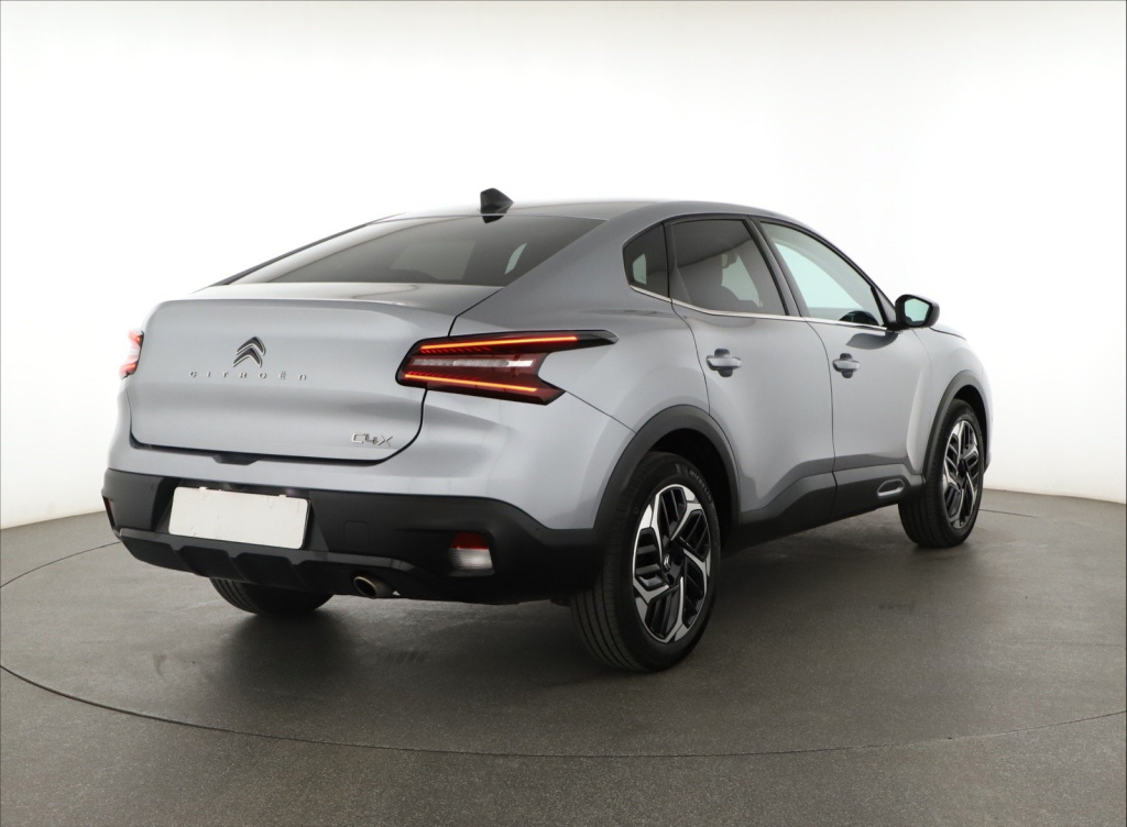 Citroen C4 X