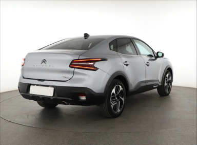 Citroen C4 X - 2024