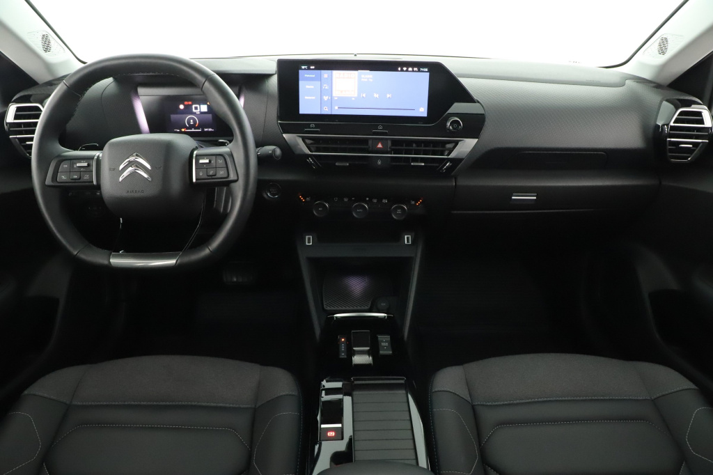 Citroen C4 X