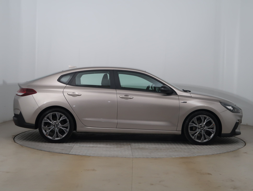Hyundai i30 Fastback