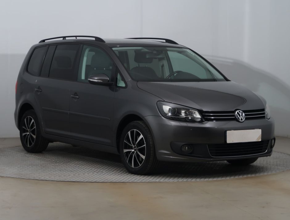 Volkswagen Touran - 2013
