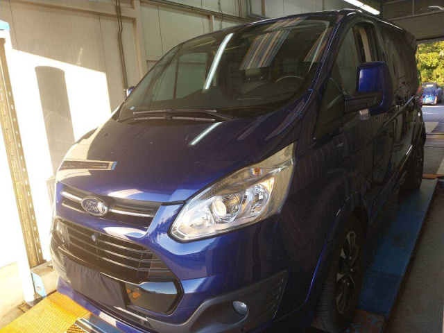 Ford Tourneo Custom 2017