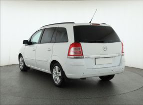 Opel Zafira - 2013