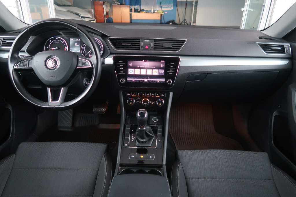 Škoda Superb