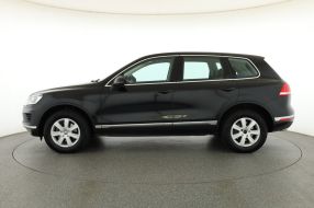 Volkswagen Touareg - 2015