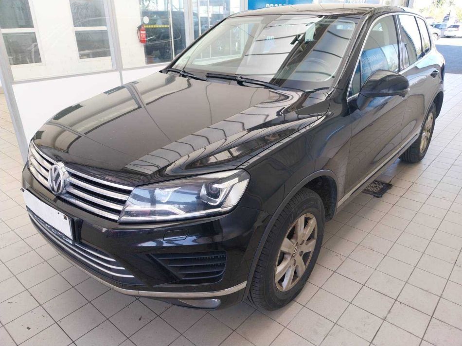 Volkswagen Touareg - 2015