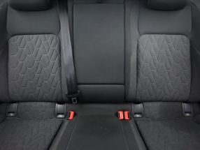 Volkswagen Golf - 2024