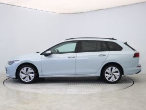 Volkswagen Golf - 2024