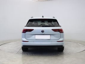 Volkswagen Golf - 2024