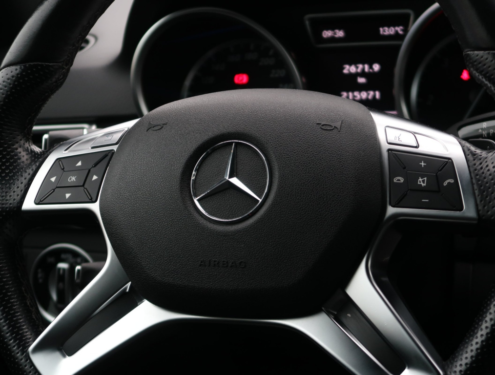 Mercedes-Benz ML