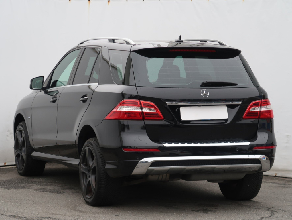 Mercedes-Benz ML