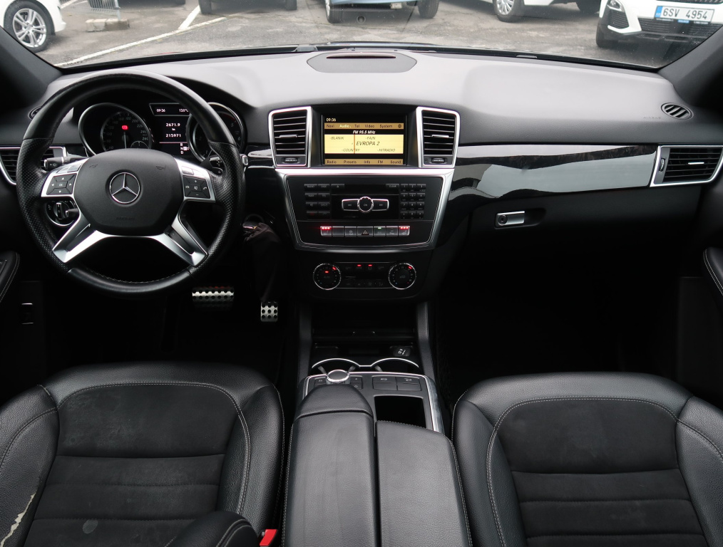 Mercedes-Benz ML