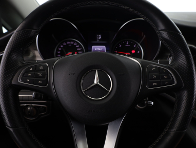 Mercedes-Benz V - 2019