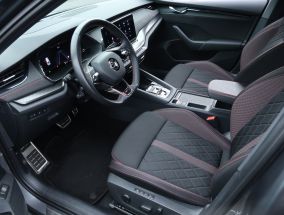 Škoda Octavia - 2023