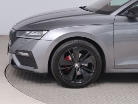 Škoda Octavia - 2023
